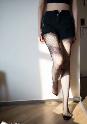 黑帮大佬爱上我第1季剧名_高清电影