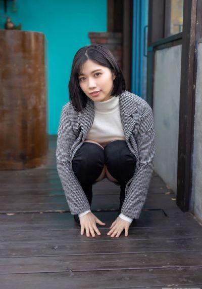 25岁的女高中相亲对象_超清免费在线观看